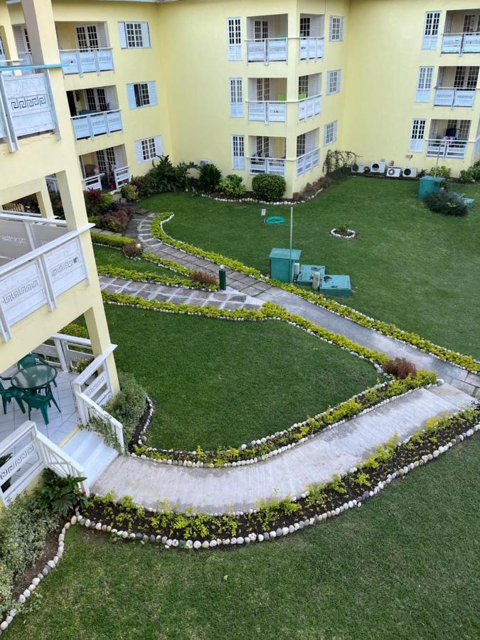 The View At Mystic Ridge Penthouse 78A Lägenhet Ocho Rios Exteriör bild