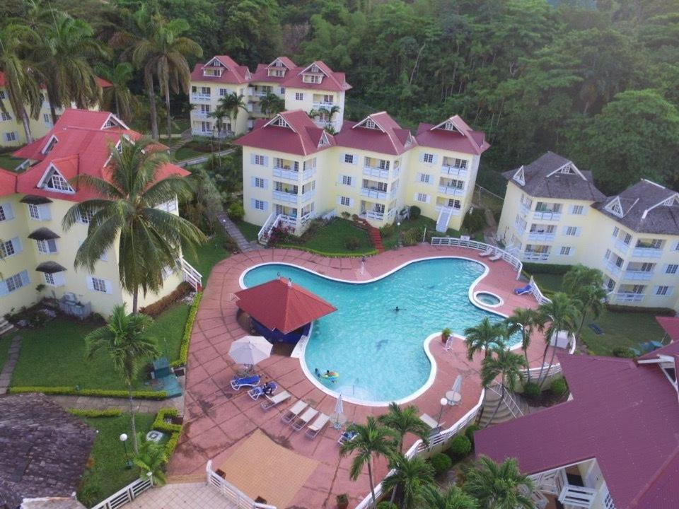 The View At Mystic Ridge Penthouse 78A Lägenhet Ocho Rios Exteriör bild