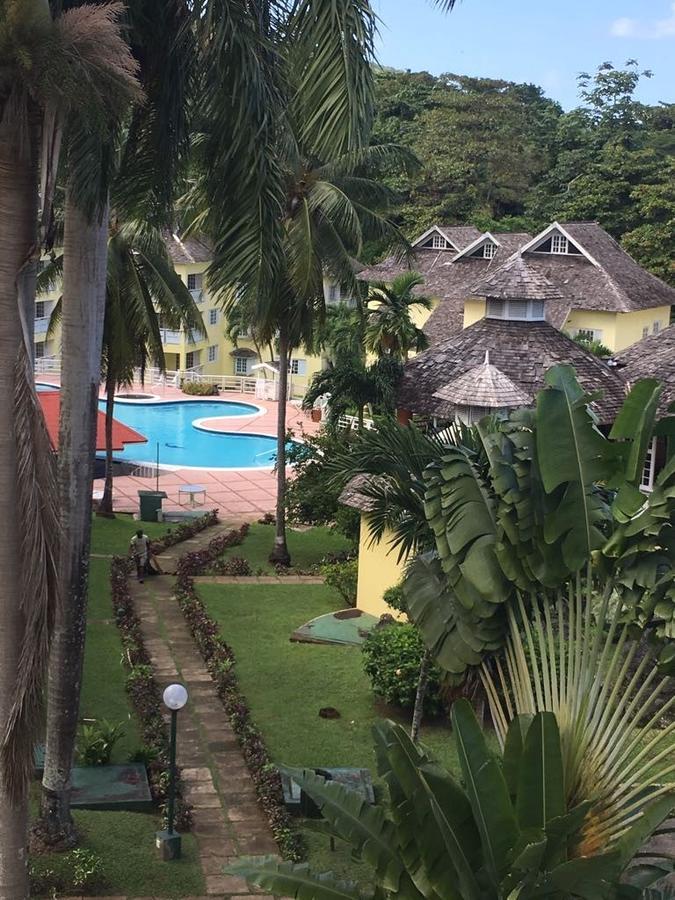 The View At Mystic Ridge Penthouse 78A Lägenhet Ocho Rios Exteriör bild