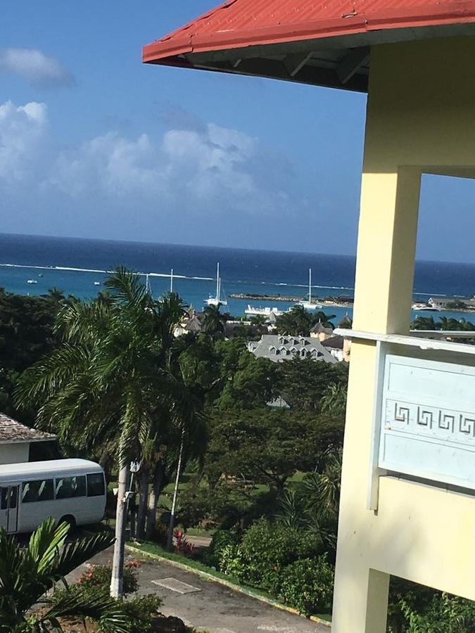 The View At Mystic Ridge Penthouse 78A Lägenhet Ocho Rios Exteriör bild